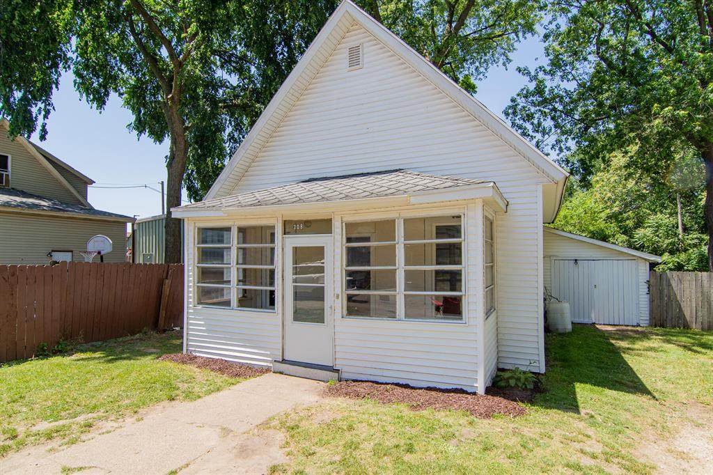 308 6th Street - Photo 1