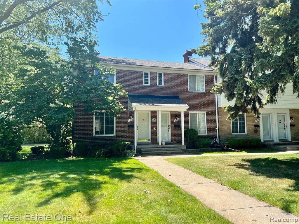 22803 Lakeshore Drive - Photo 1