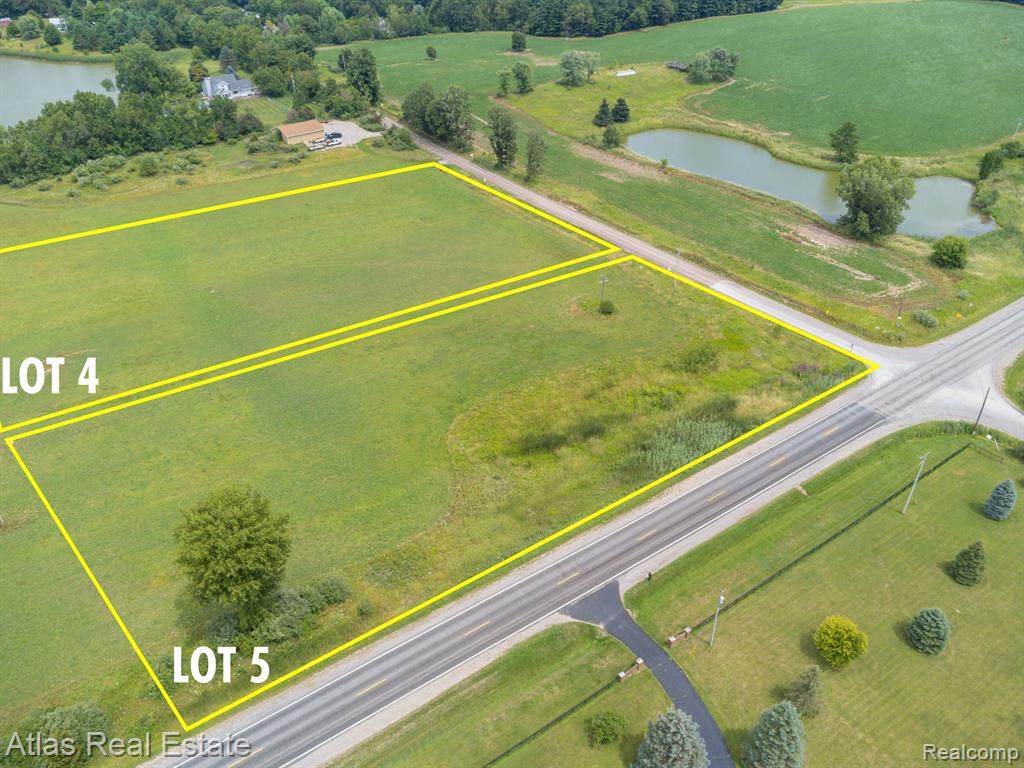 9500 Irish Rd - Photo 1