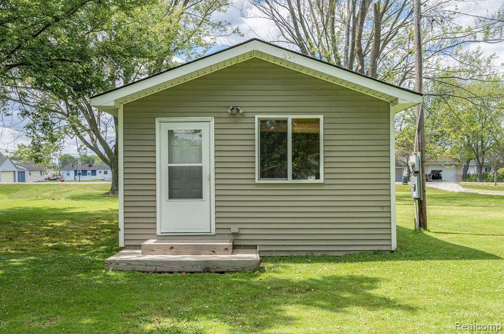 4075 Middle Channel Drive - Photo 1