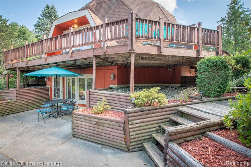 71645 Fisher Road - Photo 1