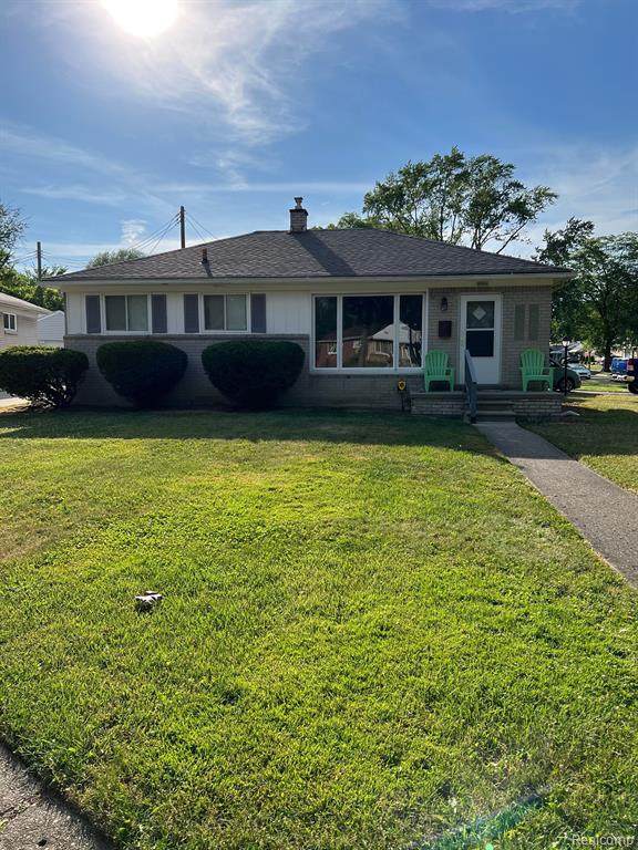 19344 Woodmont Street - Photo 1