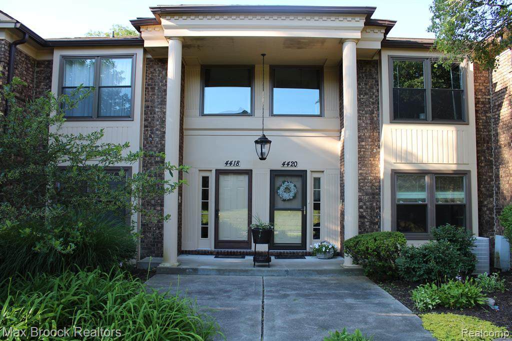4418 Knightsbridge Lane - Photo 1