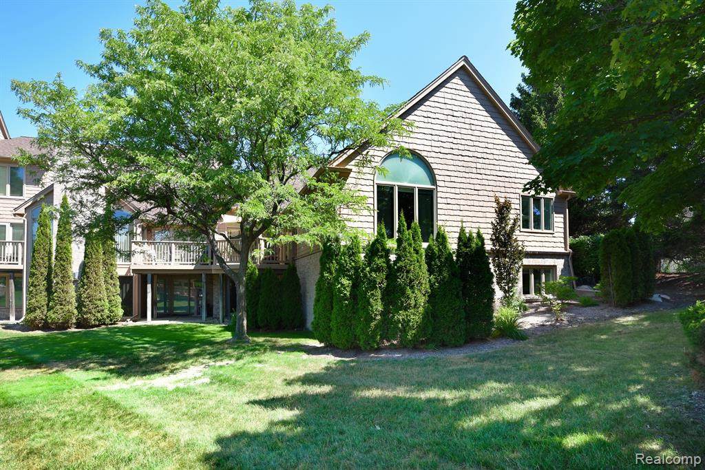 600 Deauville Lane - Photo 1