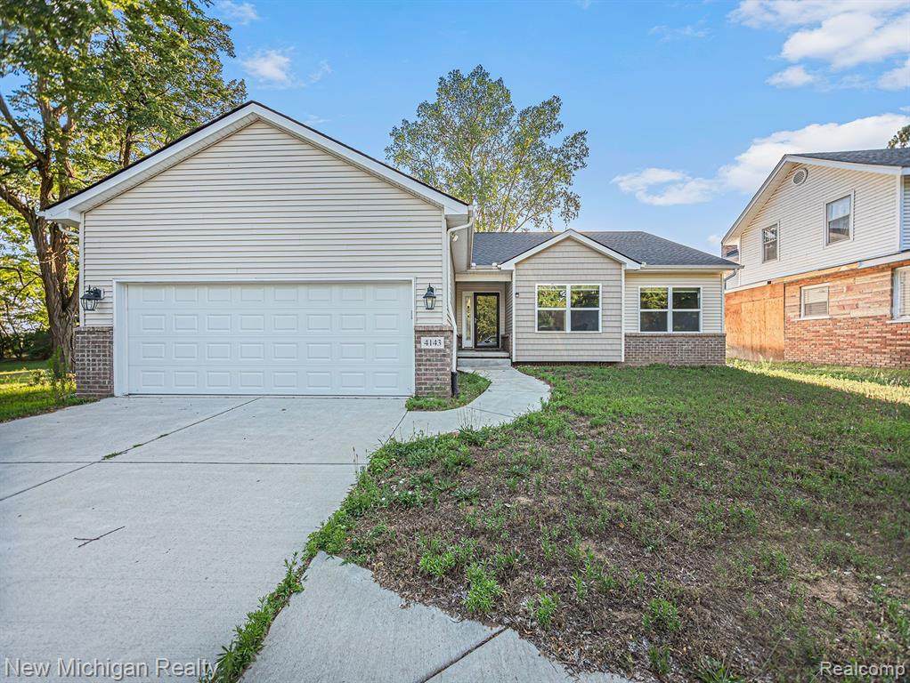 4143 Clintonville Road - Photo 1