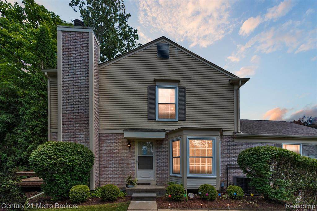 1548 Hidden Valley Lane - Photo 1