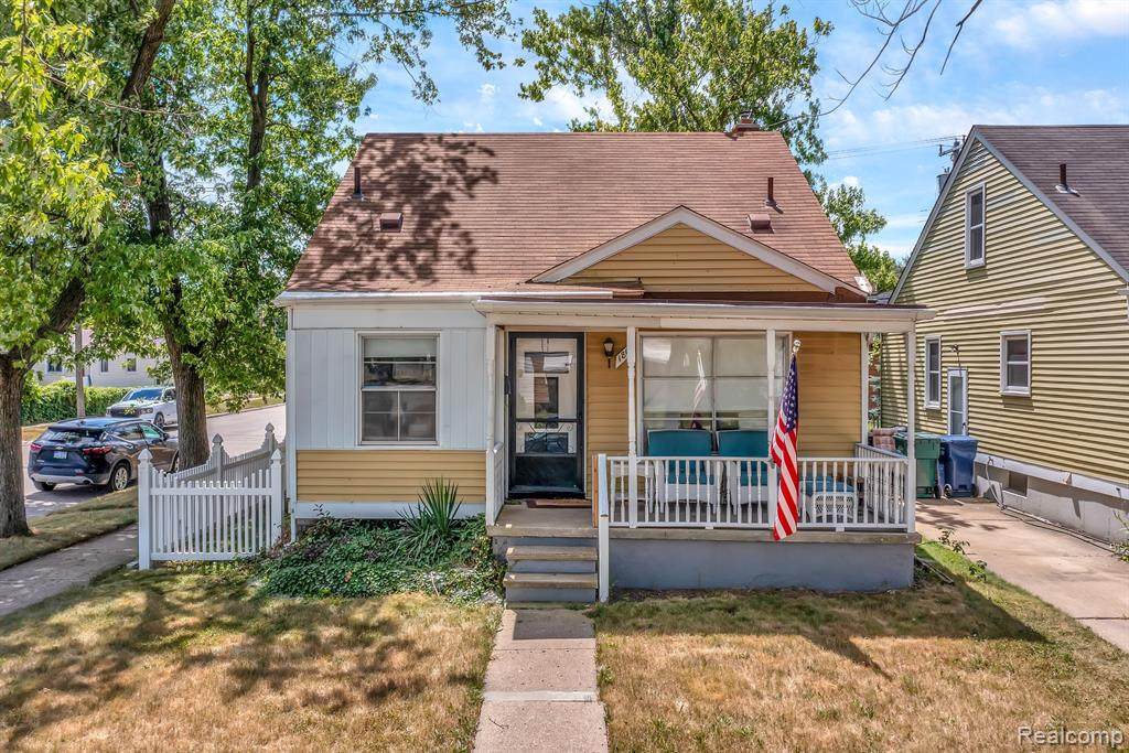 1801 Stewart Avenue - Photo 1