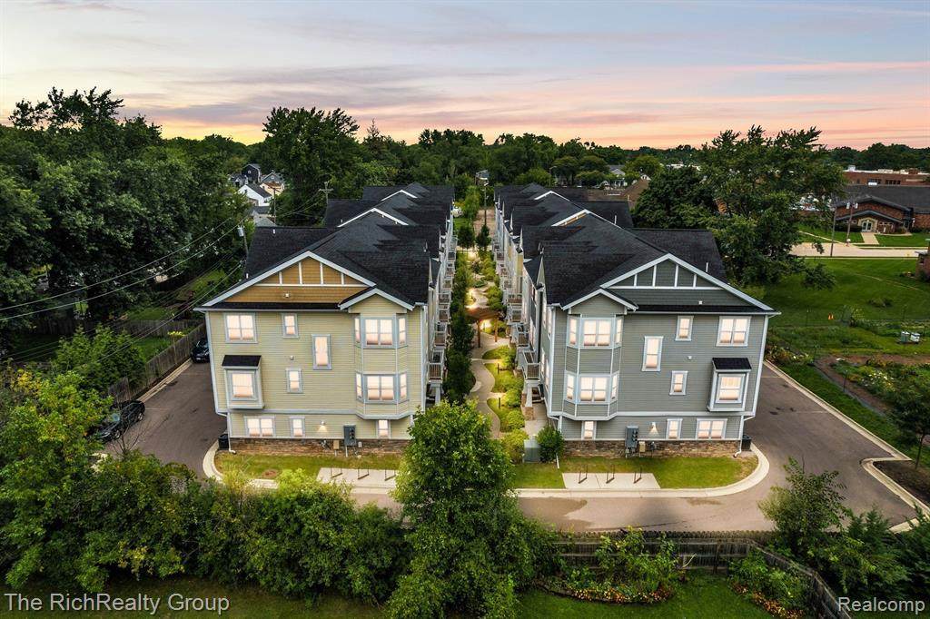 2661 Harvard Road - Photo 1