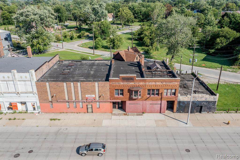 3206 Gratiot Avenue - Photo 1