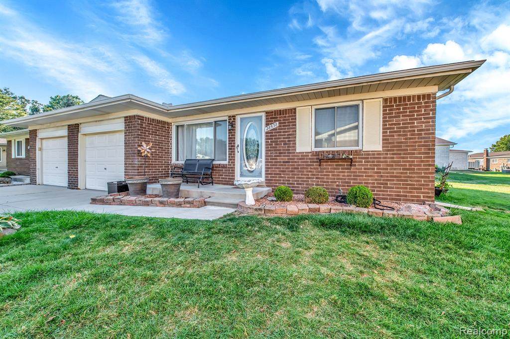 28538 Dino Circle - Photo 1