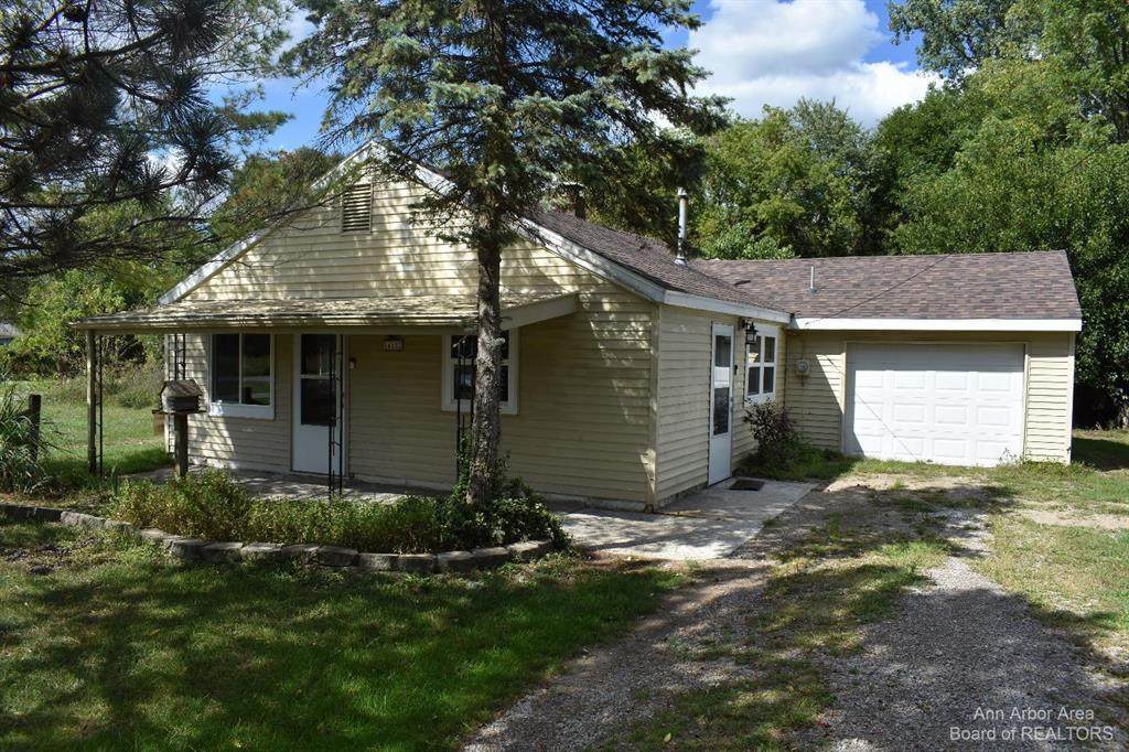 14152 Oakville Waltz Road - Photo 1