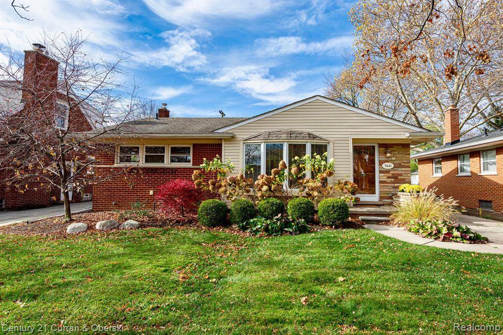 3621 Betsy Ross Drive - Photo 1