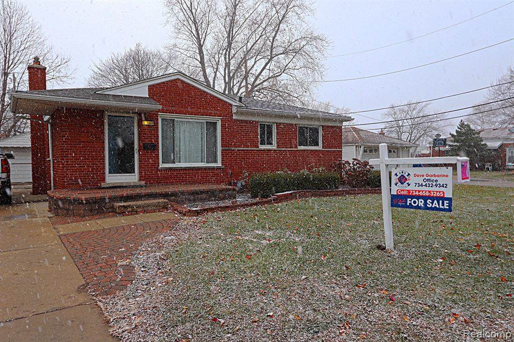 24409 Cottage Lane - Photo 1