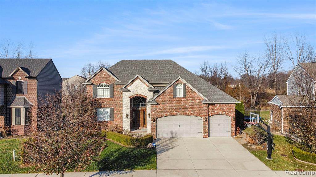 21983 Goldenwillow Drive - Photo 1