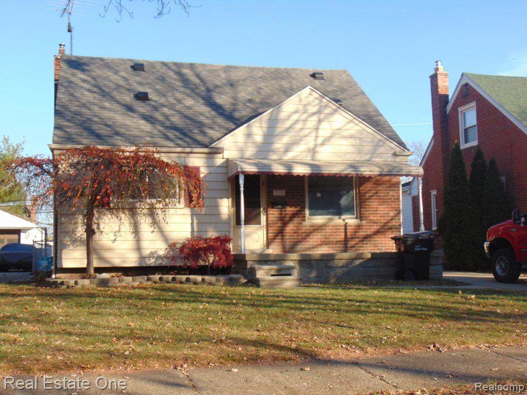 9685 Fox Avenue - Photo 1