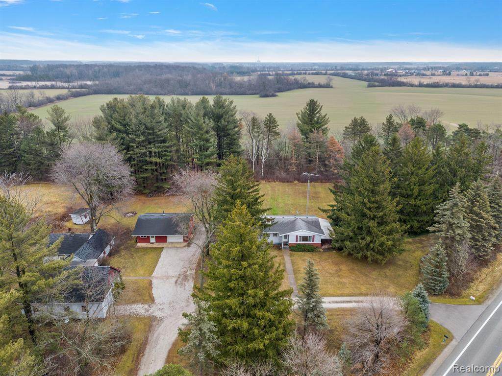 7236 Brockway Road - Photo 1