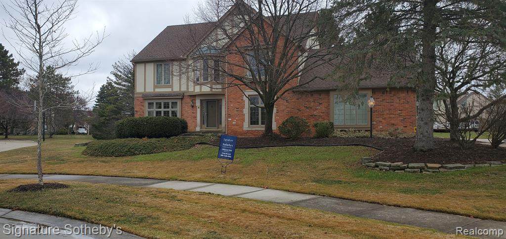 2070 Sundew Drive - Photo 1