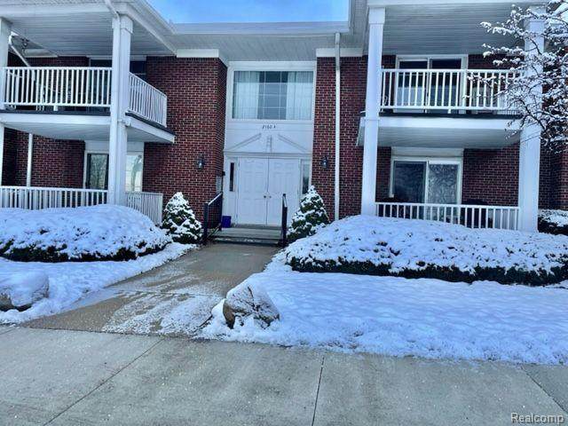2160 Fort Street - Photo 1