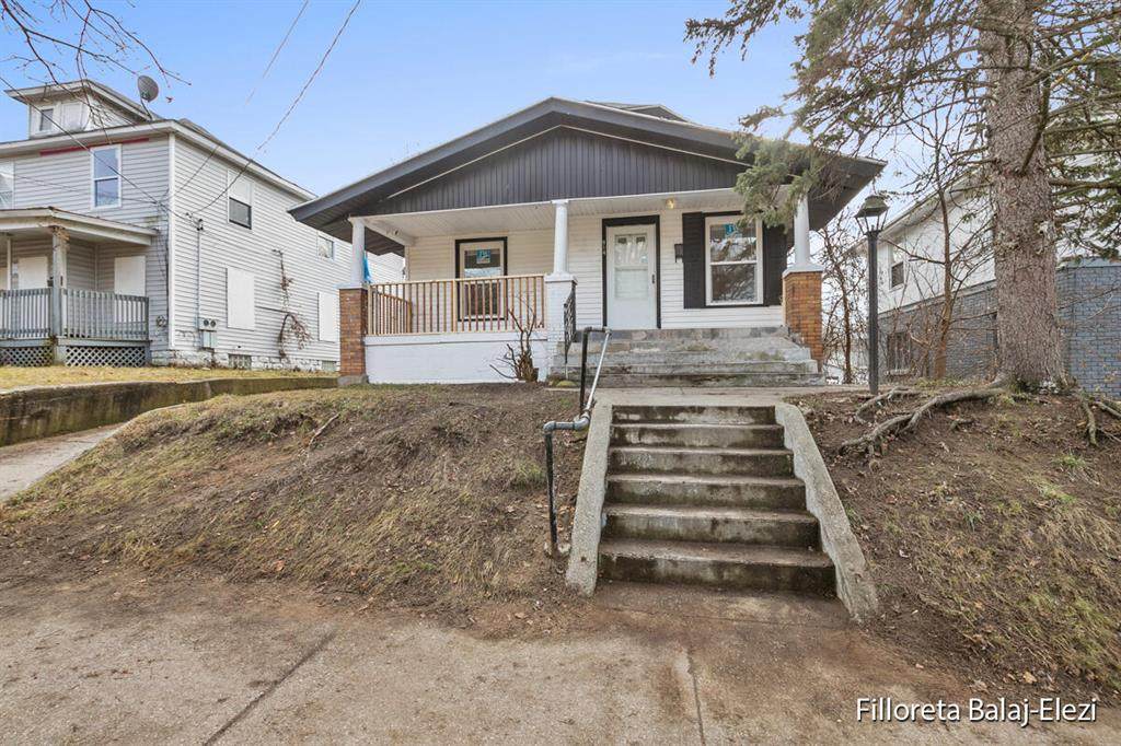 914 Worden Street - Photo 1