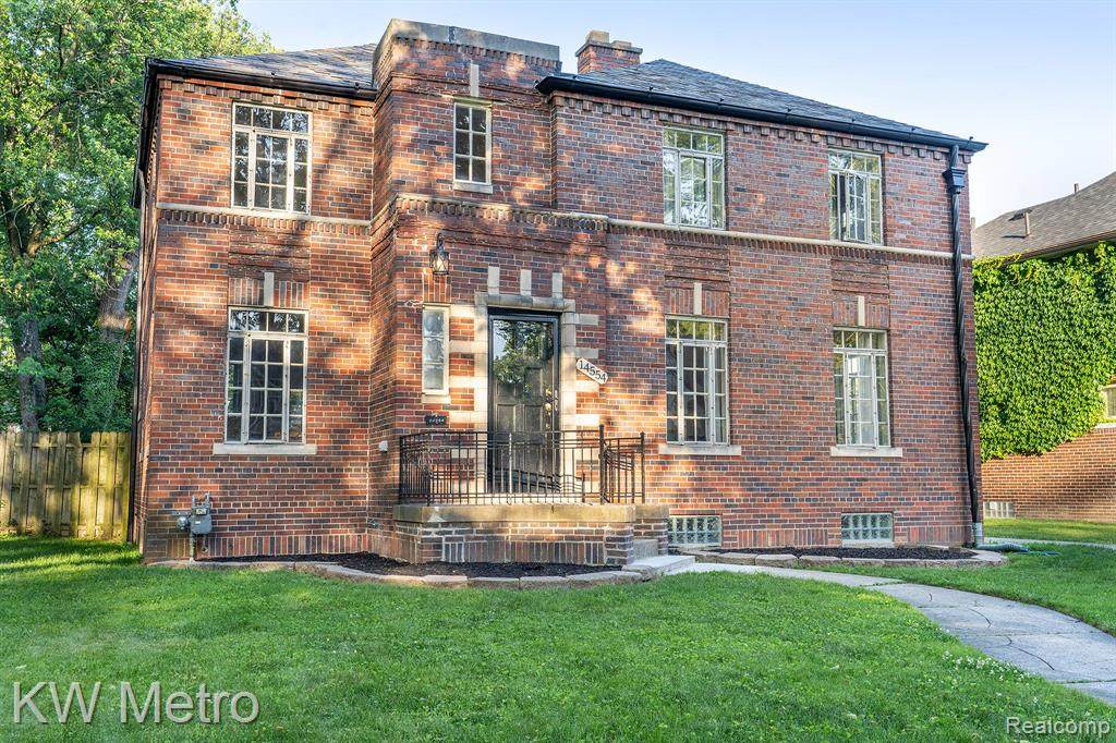 14554 Woodmont Avenue - Photo 1