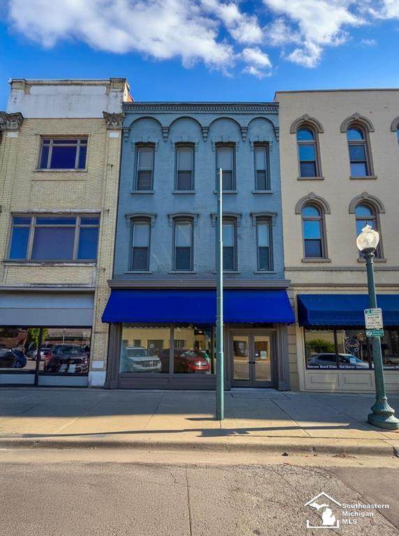 8 Front Street - Photo 1