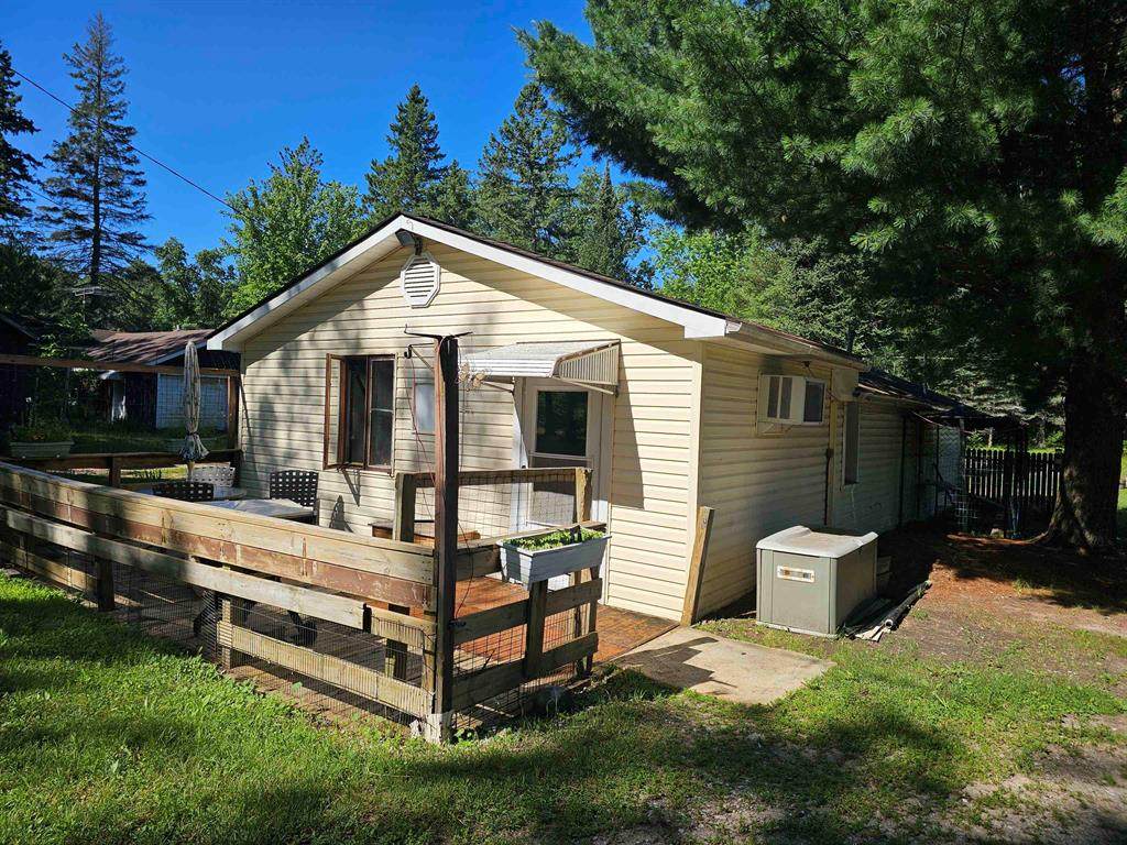 6152 Evergreen Drive - Photo 1