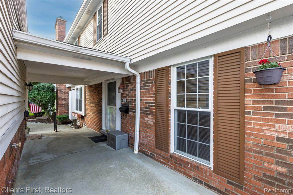 20809 Glen Haven Circle - Photo 1