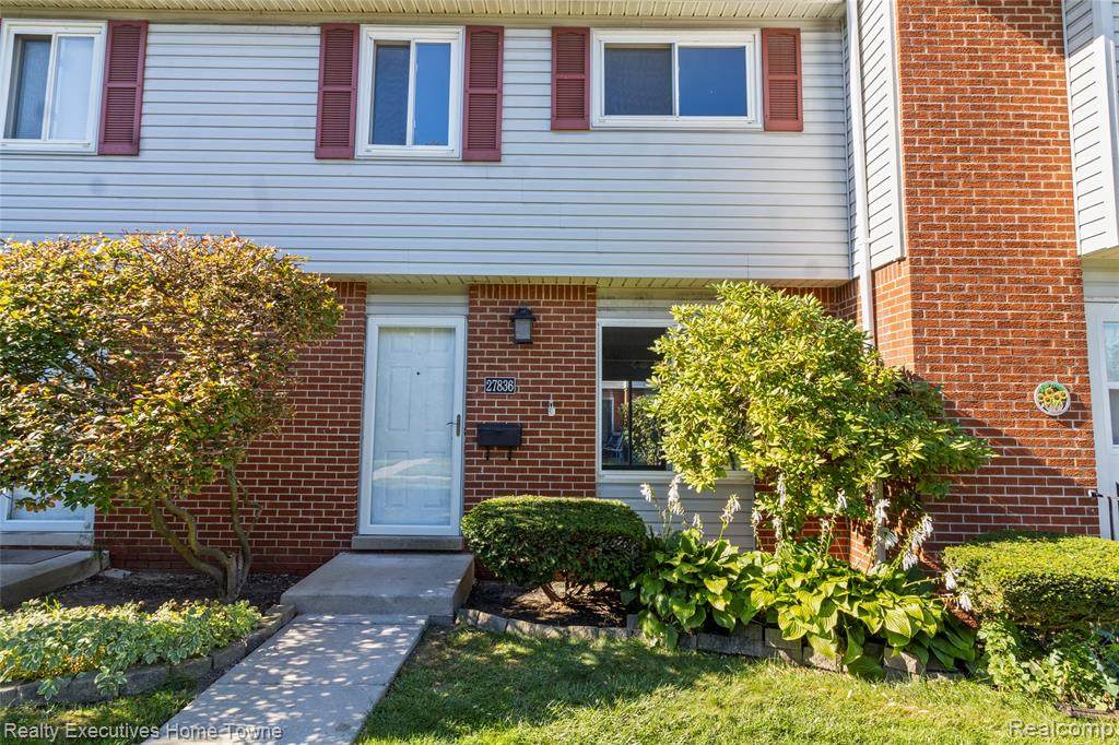 27836 Eastwick - Photo 1