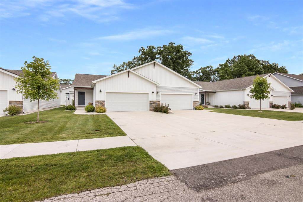 859 Carson Street - Photo 1