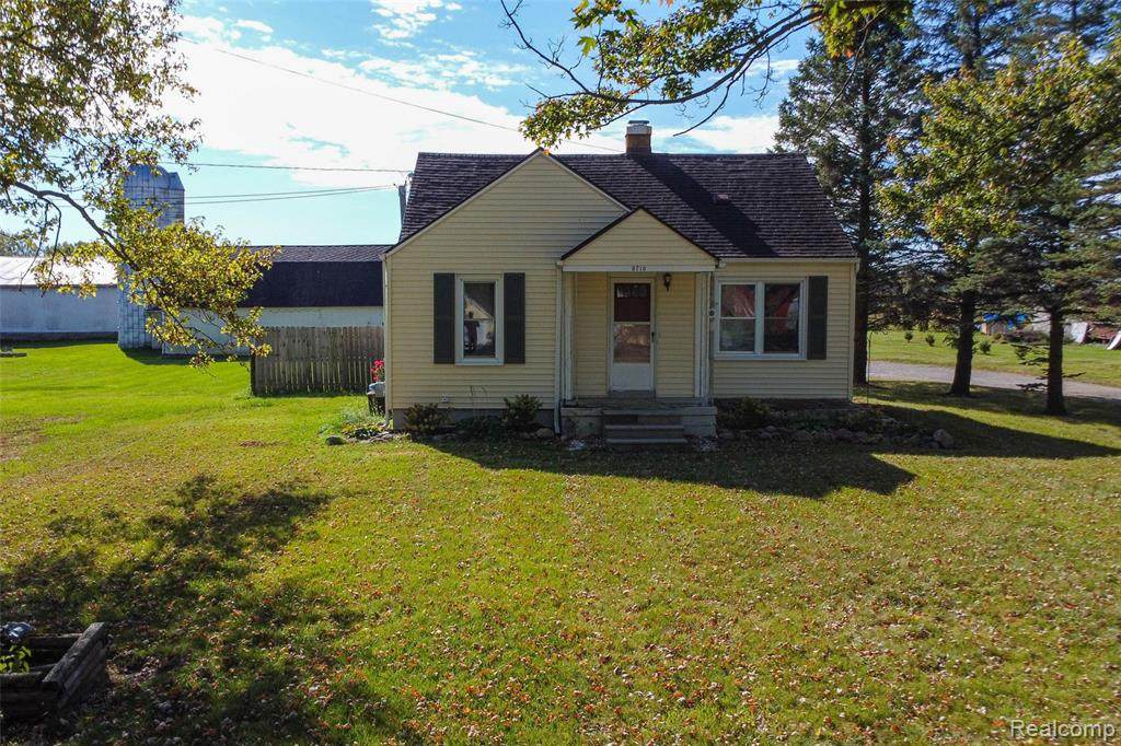 9710 Newburg Road - Photo 1