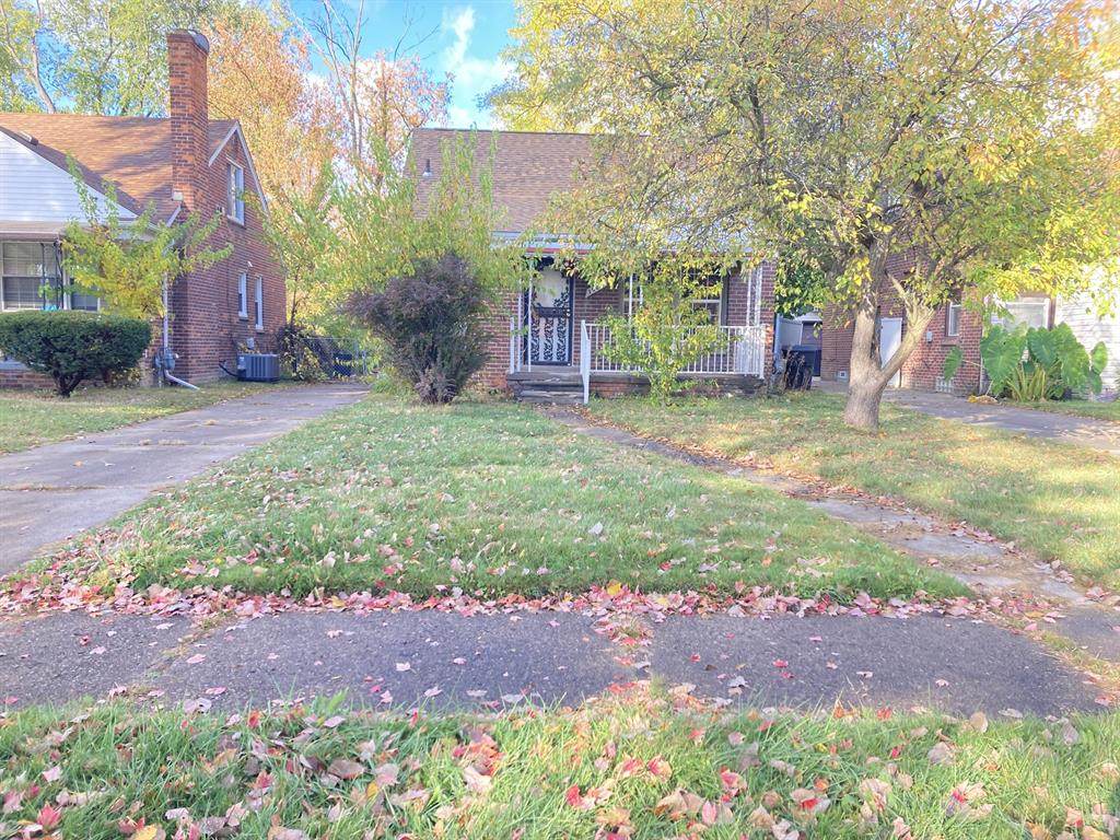 20253 Winthrop Street - Photo 1