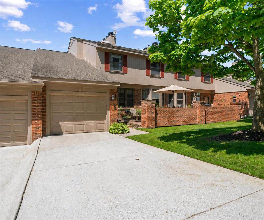 7288 Danbrooke Court - Photo 1
