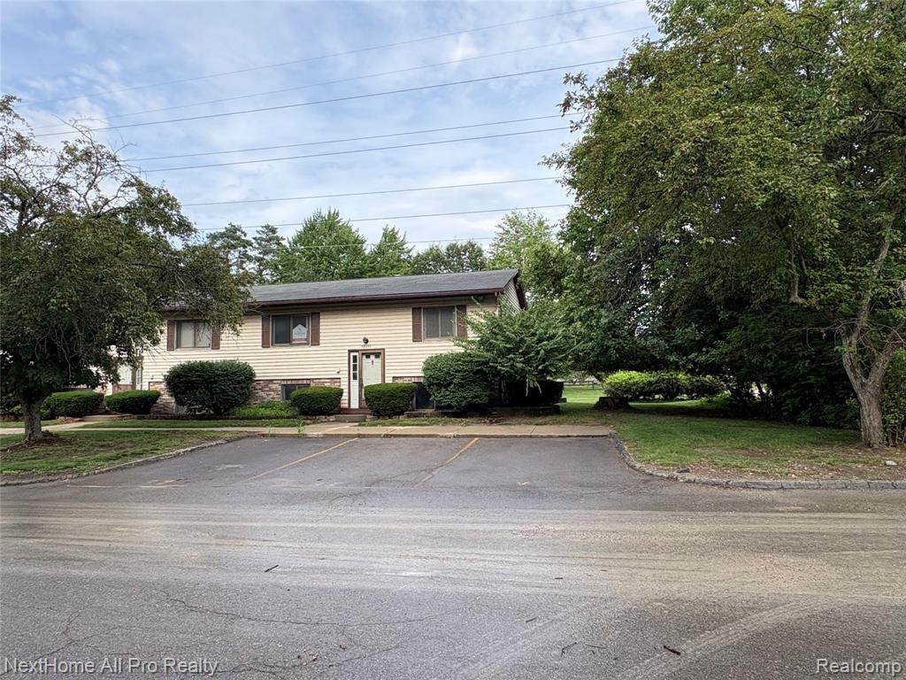 38032 Hixford Place - Photo 1
