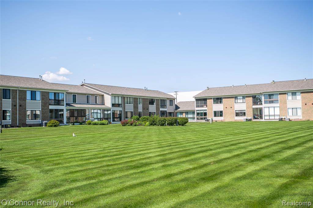 1660 River Road - Photo 1