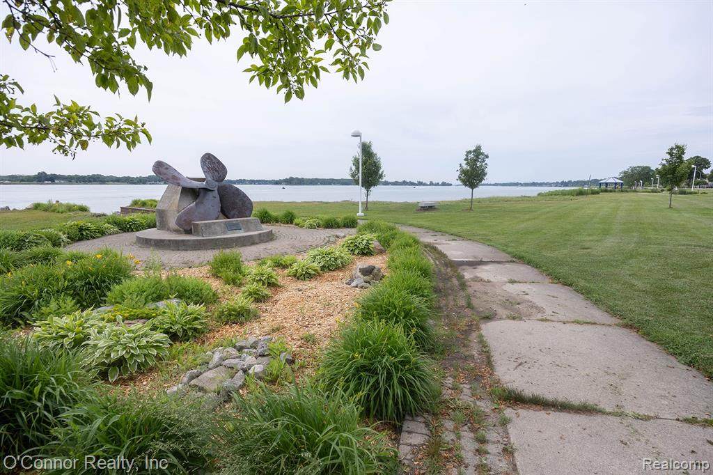https://bt-photos.global.ssl.fastly.net/michigan/orig_boomver_3_650902887-2.jpg