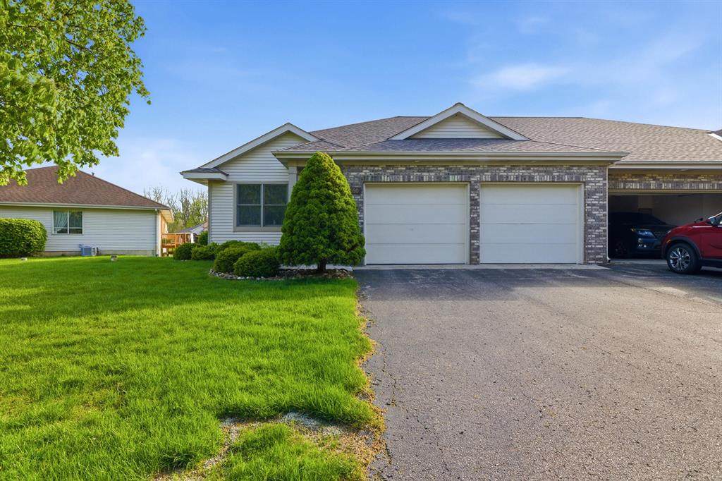 3590 Brook Point Drive - Photo 1