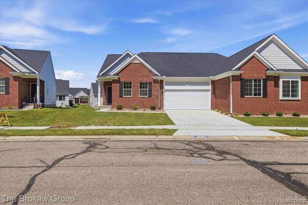1435 Luxington Drive - Photo 1