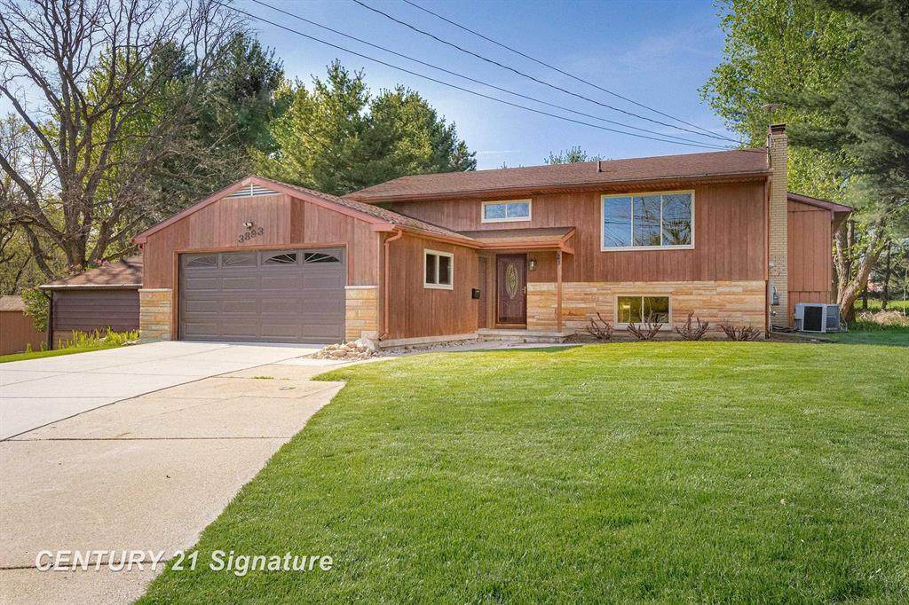 3893 Sage Lane - Photo 1