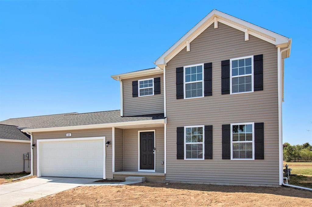1104 Cedarwood Drive - Photo 1