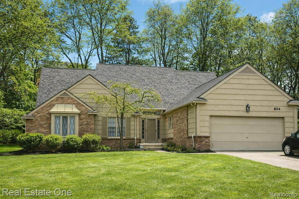 854 River Bend Drive - Photo 1