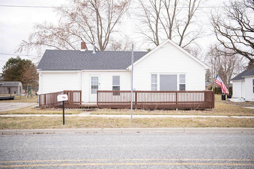 545 Midland Street - Photo 1