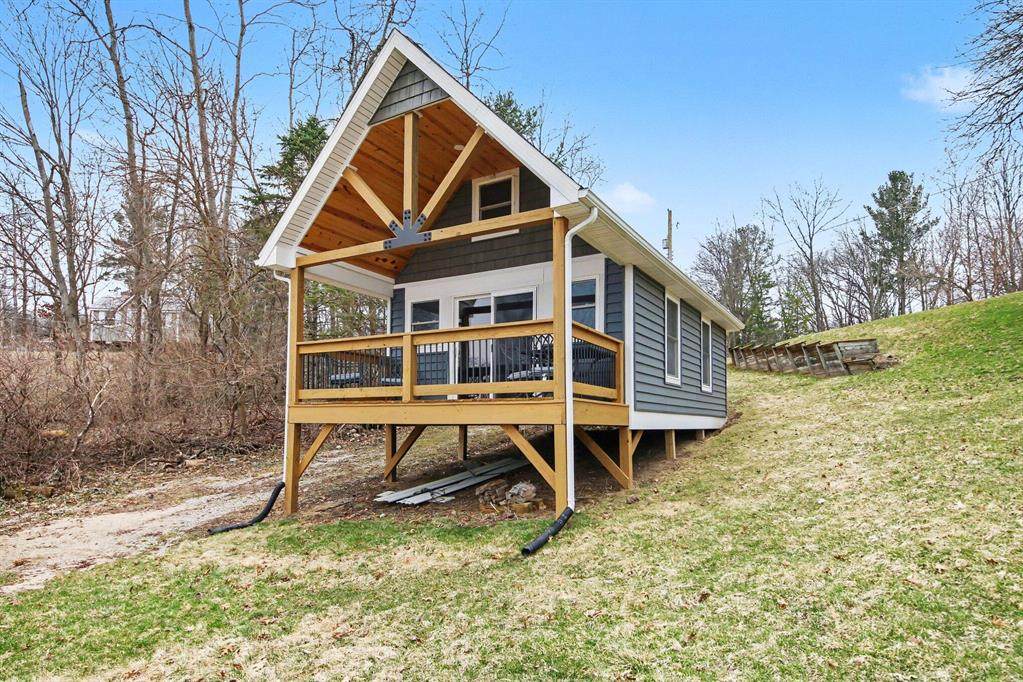 3783 Holiday Drive - Photo 1