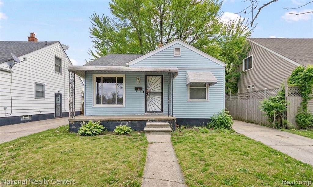 6530 Brace Street - Photo 1