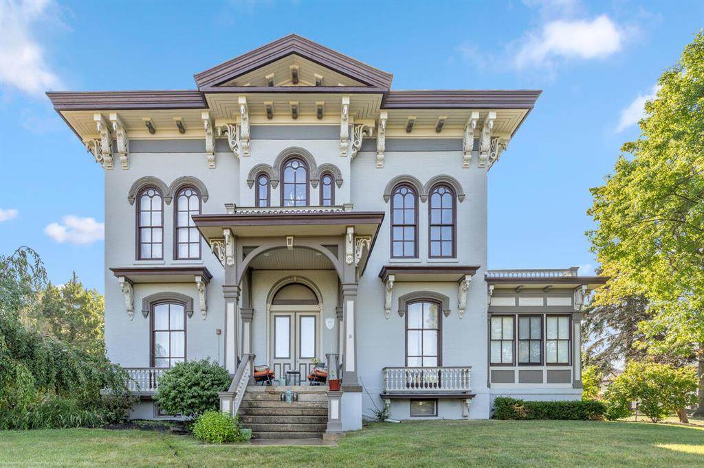 44 Lafayette Avenue - Photo 1