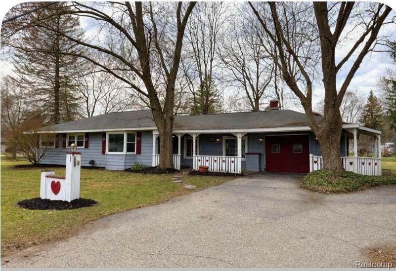 1260 Gilbert Street - Photo 1