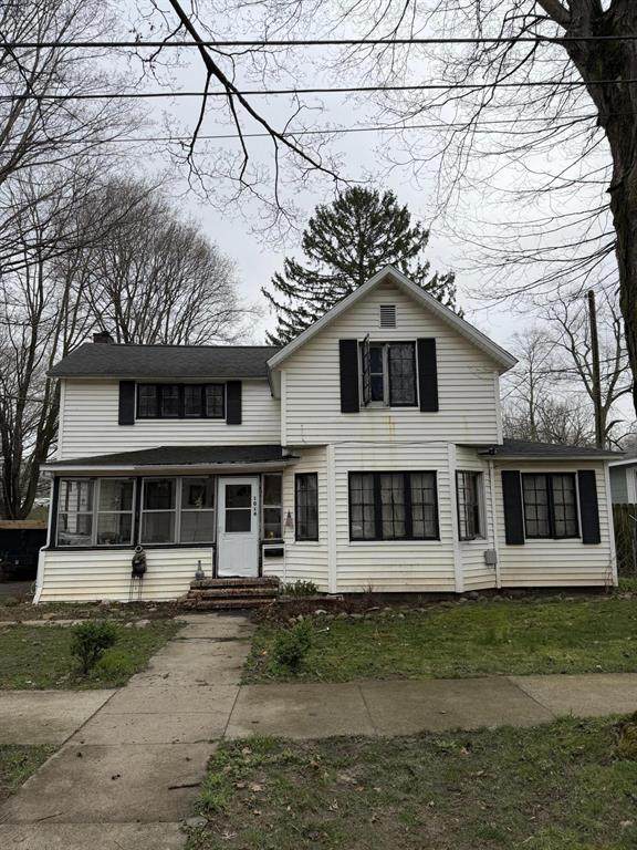 1014 Seventh Street - Photo 1