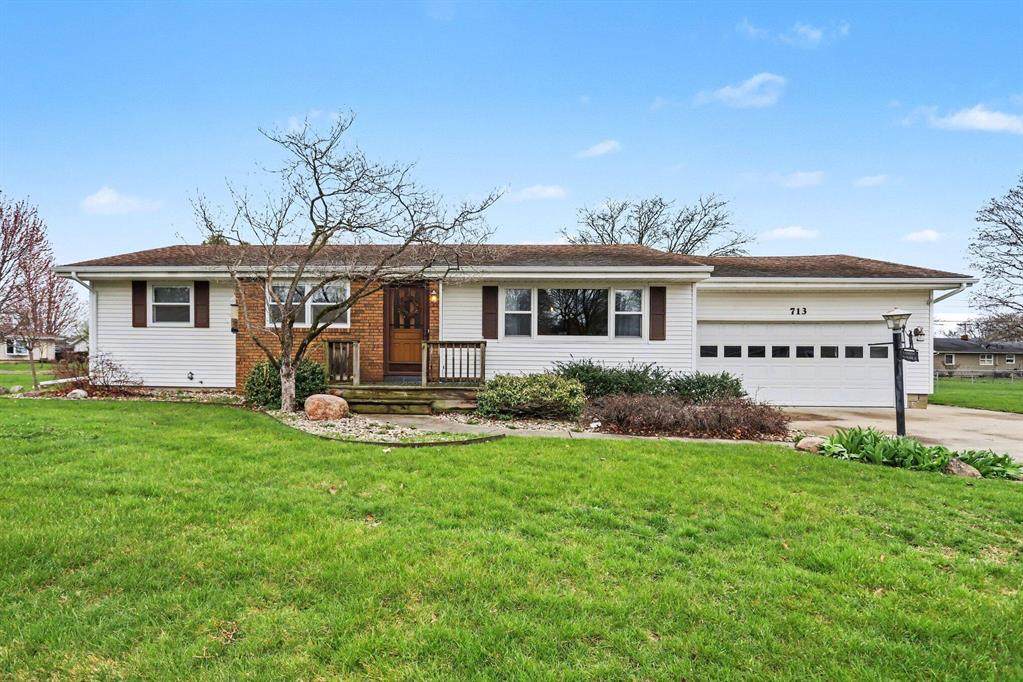 713 Wilshire Drive - Photo 1