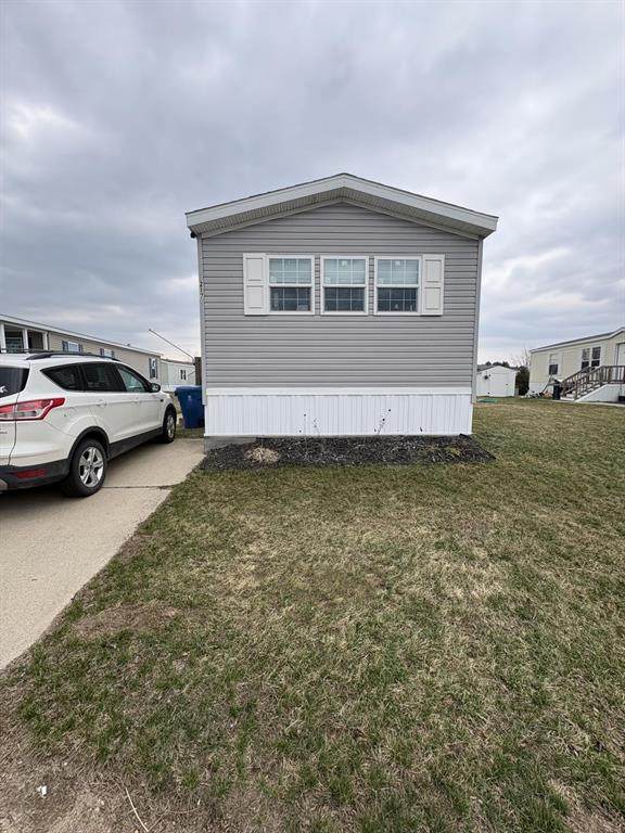360 Tuttle Road - Photo 1