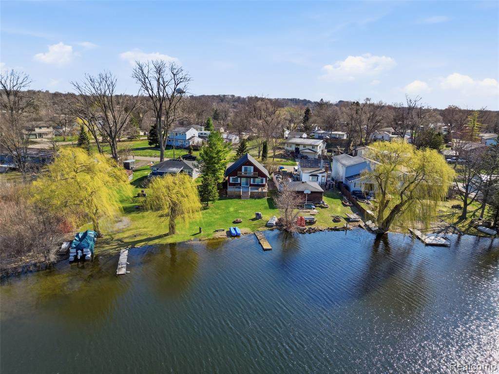 329 Lansing Drive - Photo 1