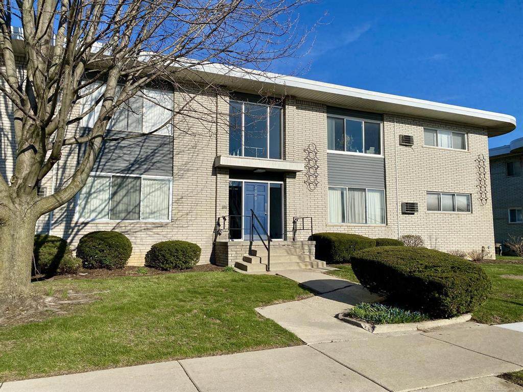 4840 Briarwood Avenue - Photo 1
